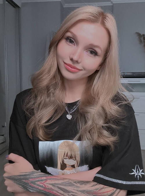 Лера Смородинова